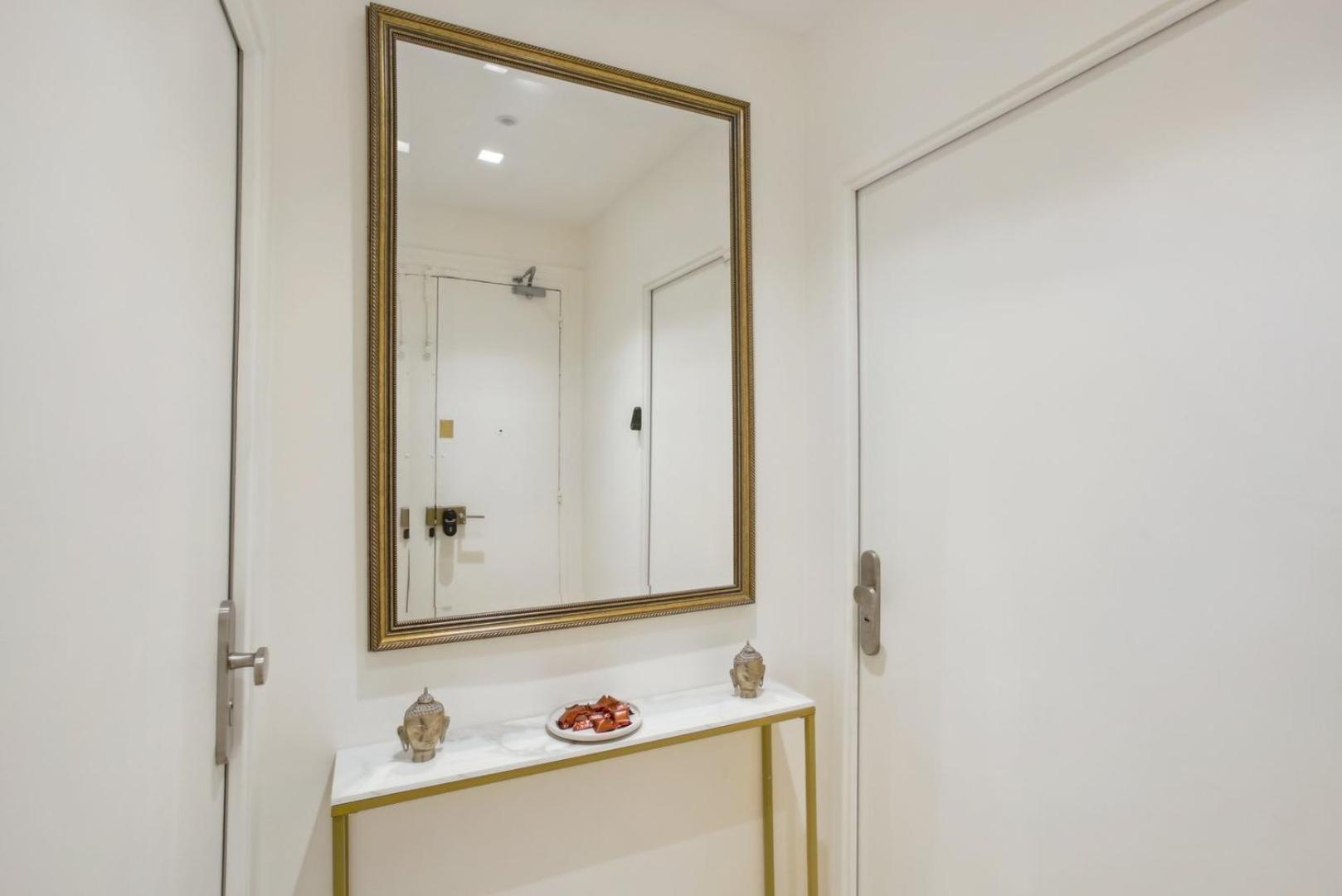 270 Suite Haute - Superb Apartment In Paris. Extérieur photo